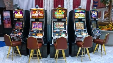 biolabet platform dashboard showing live football markets, slot games, and live-dealer tables